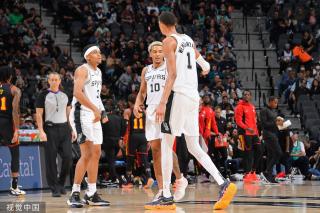 财务危机就 财务危机就