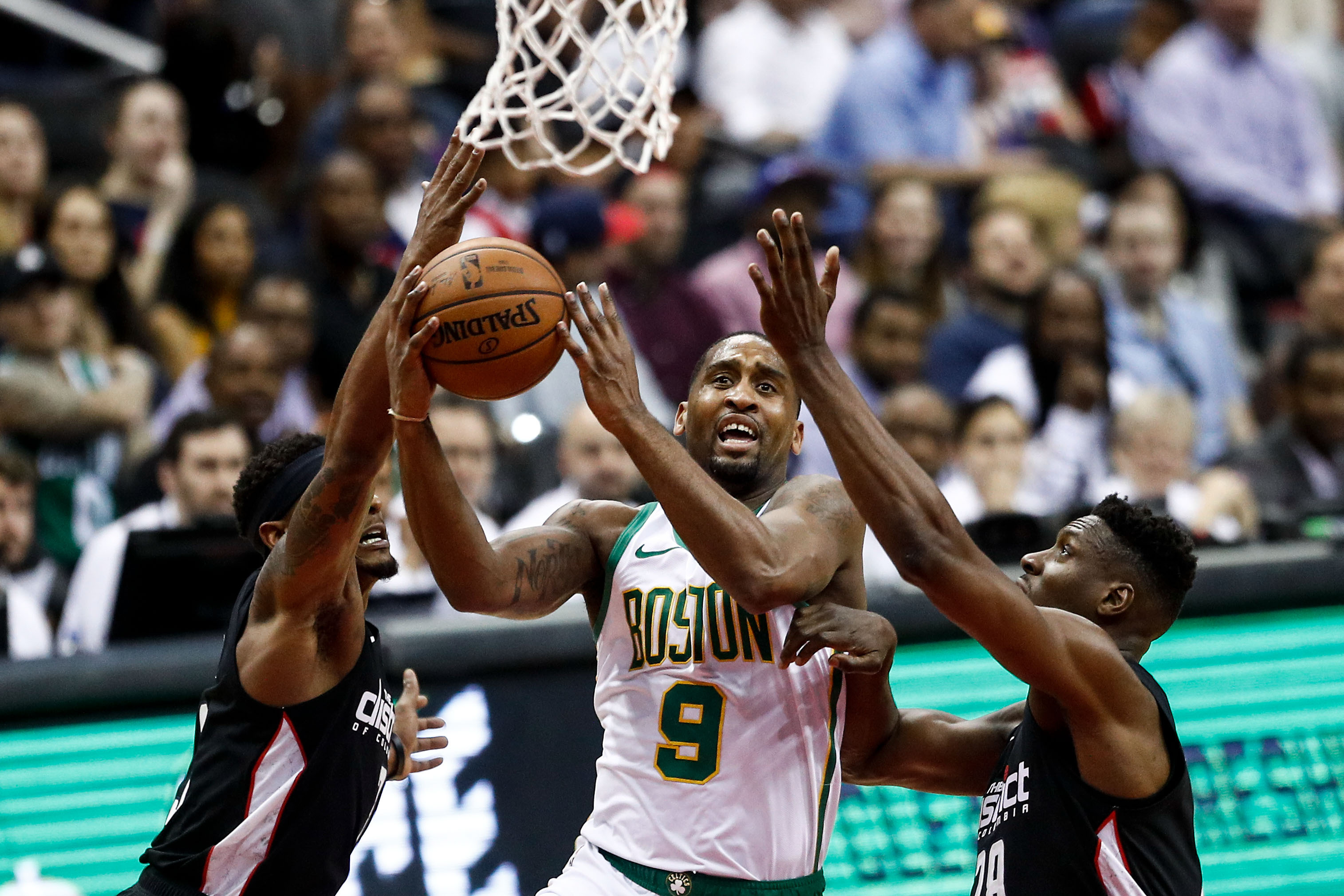 虽然三外援 虽然三外援