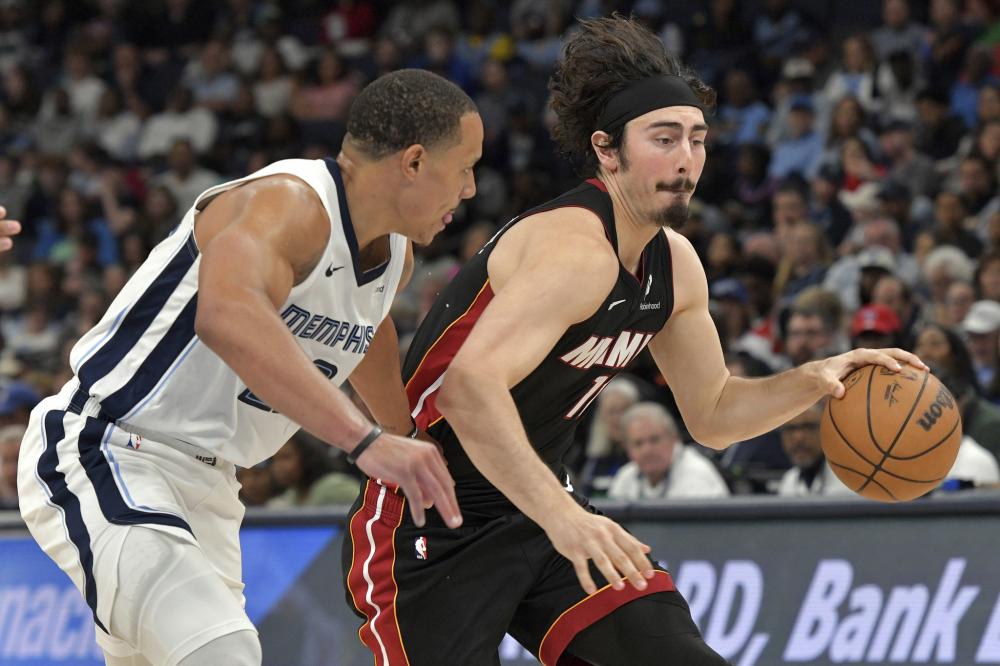 绿茵场的热 绿茵场的热