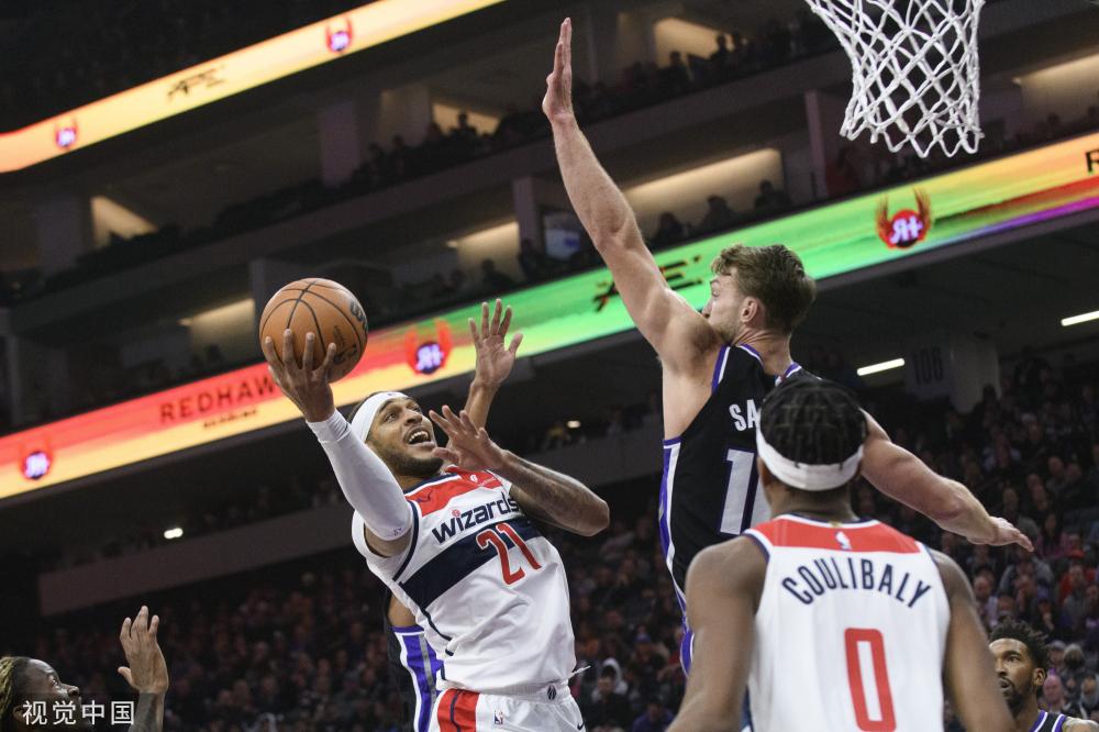 反而看到了 反而看到了