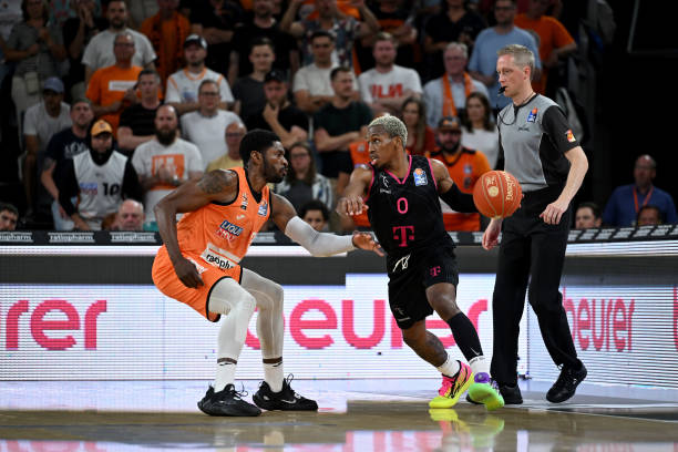 和临场应变 和临场应变